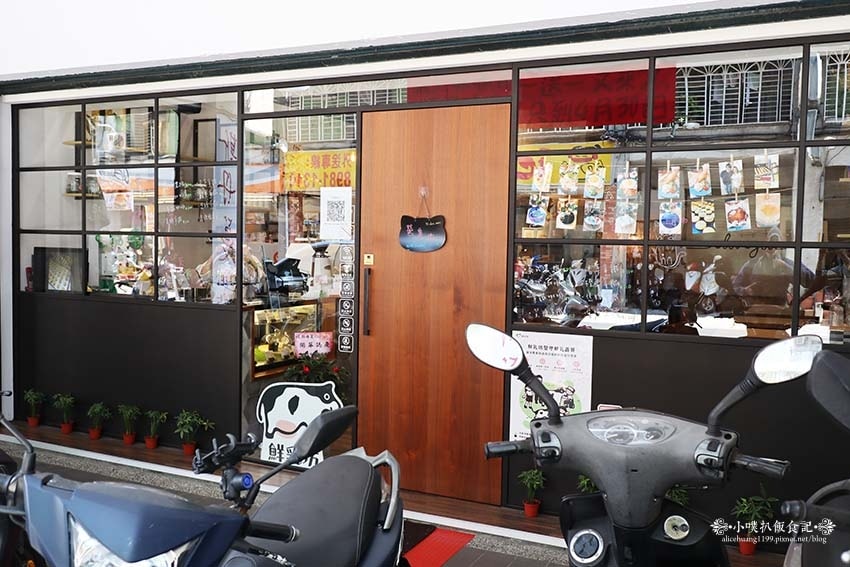 IMG_8895.jpg IMG_8895.jpg