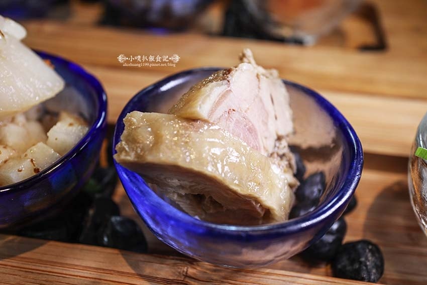 IMG_9694.jpg IMG_9694.jpg