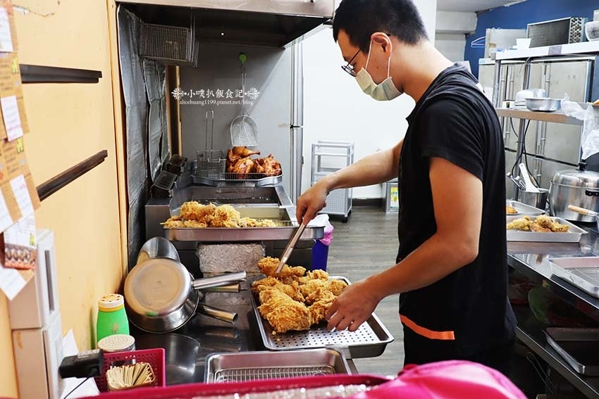 IMG_0794.jpg IMG_0794.jpg