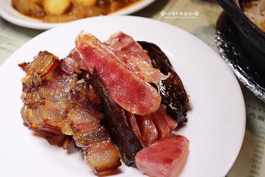 IMG_2352.jpg IMG_2352.jpg