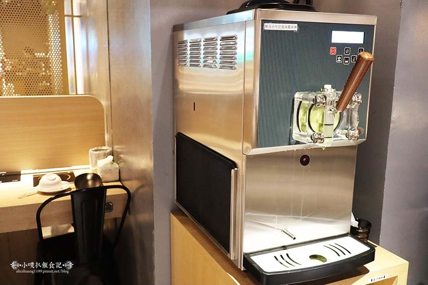 IMG_1850.jpg IMG_1850.jpg