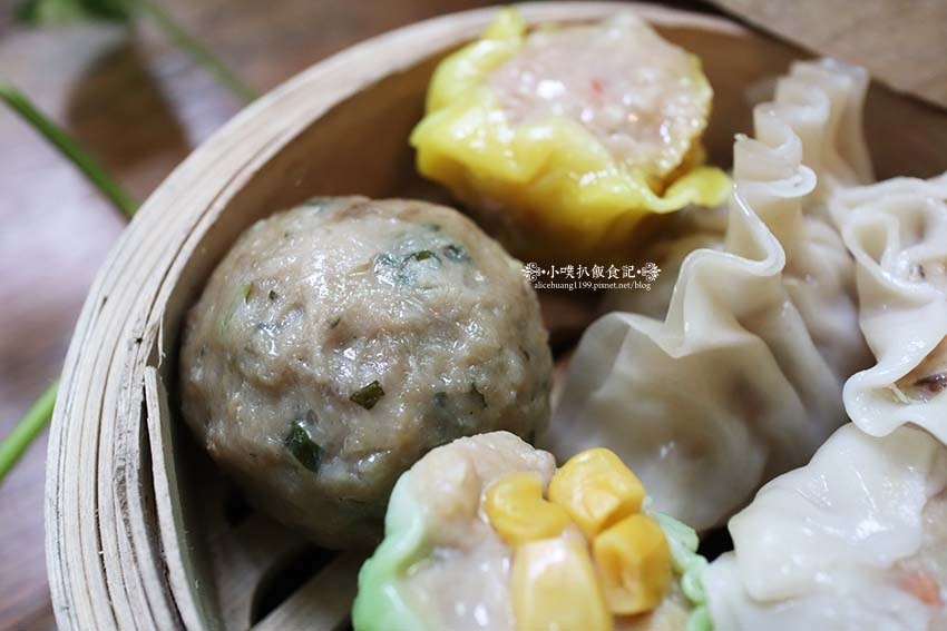 IMG_2833.jpg IMG_2833.jpg