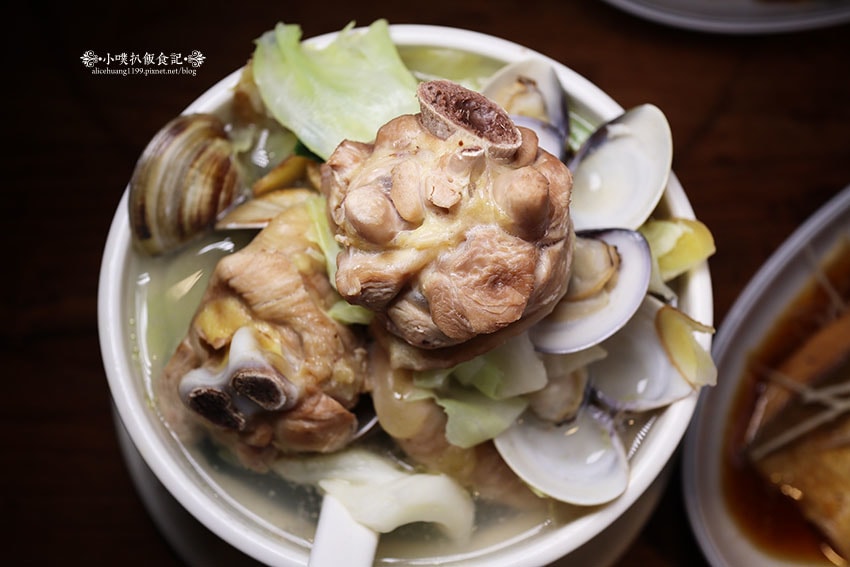 IMG_5404.jpg IMG_5404.jpg