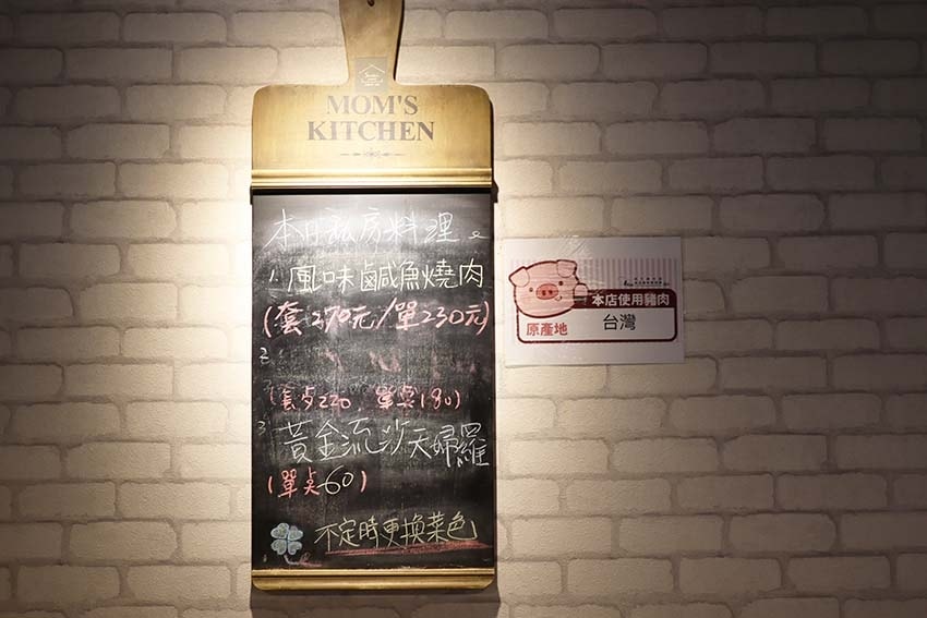 IMG_4050.jpg IMG_4050.jpg