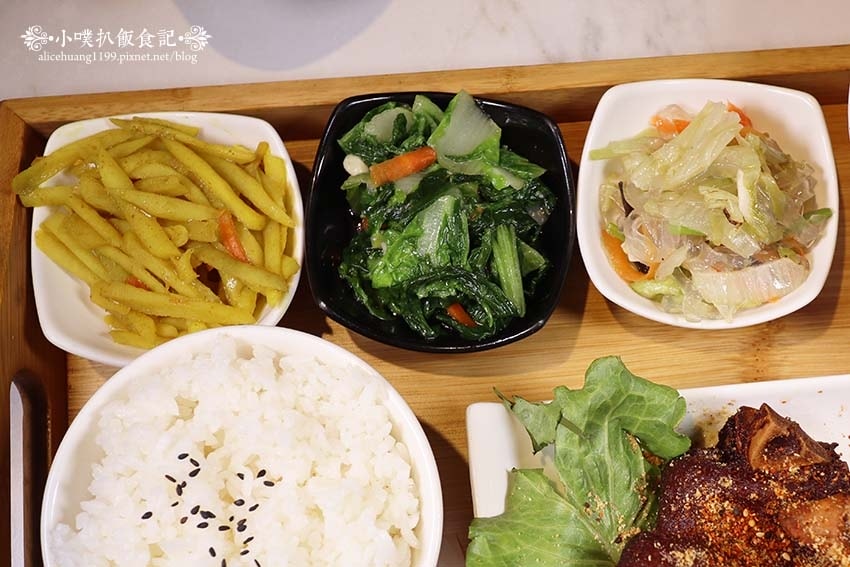 IMG_4033.jpg IMG_4033.jpg