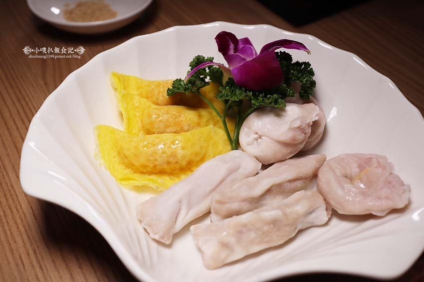 IMG_2464.jpg IMG_2464.jpg