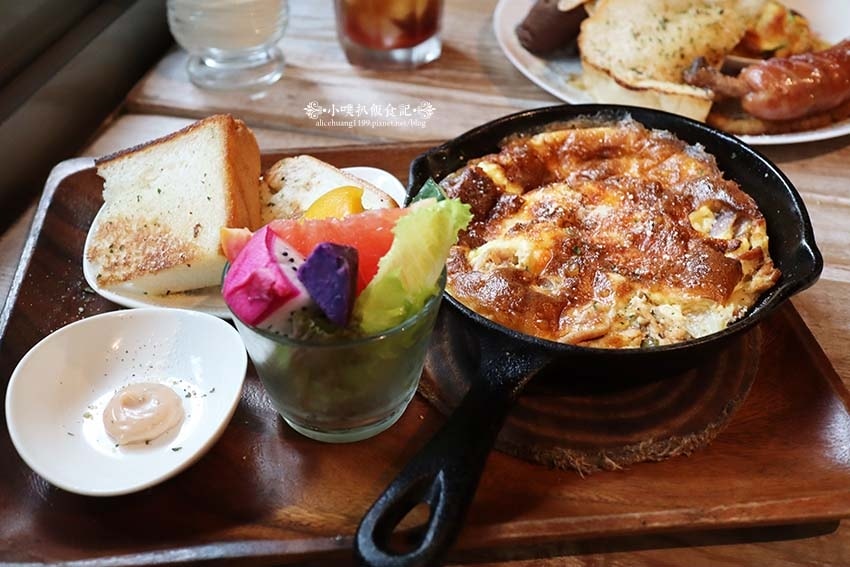 IMG_5484.jpg IMG_5484.jpg