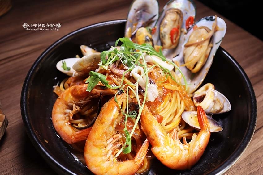 IMG_6952.jpg IMG_6952.jpg