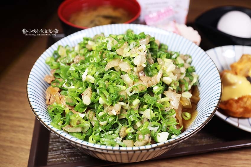 IMG_7895.jpg IMG_7895.jpg