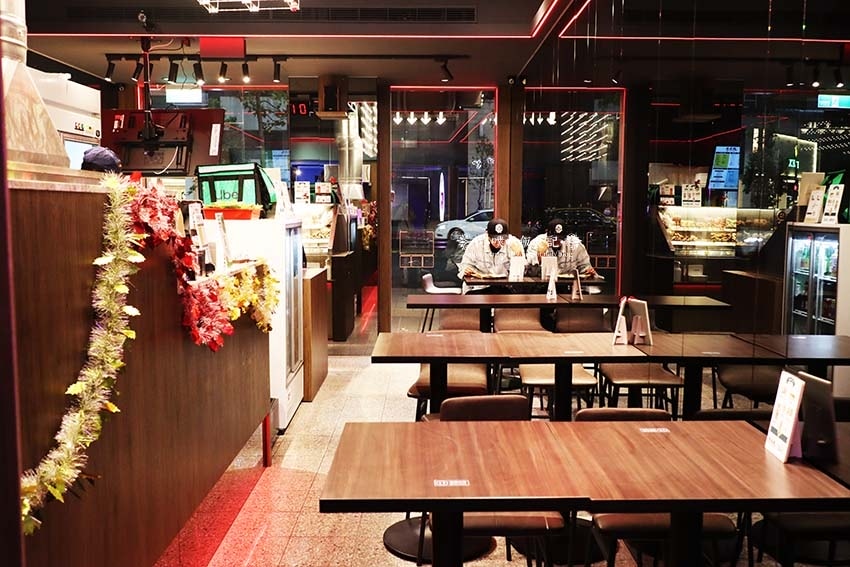 IMG_8853.jpg IMG_8853.jpg