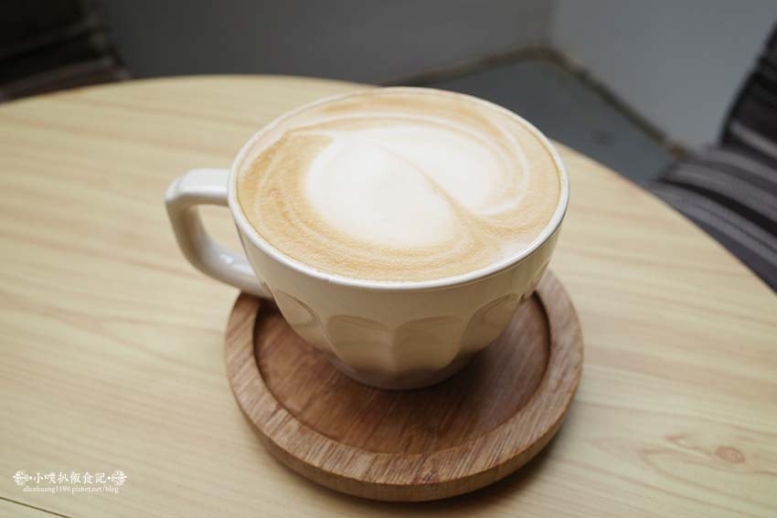 R0000261.jpg R0000261.jpg