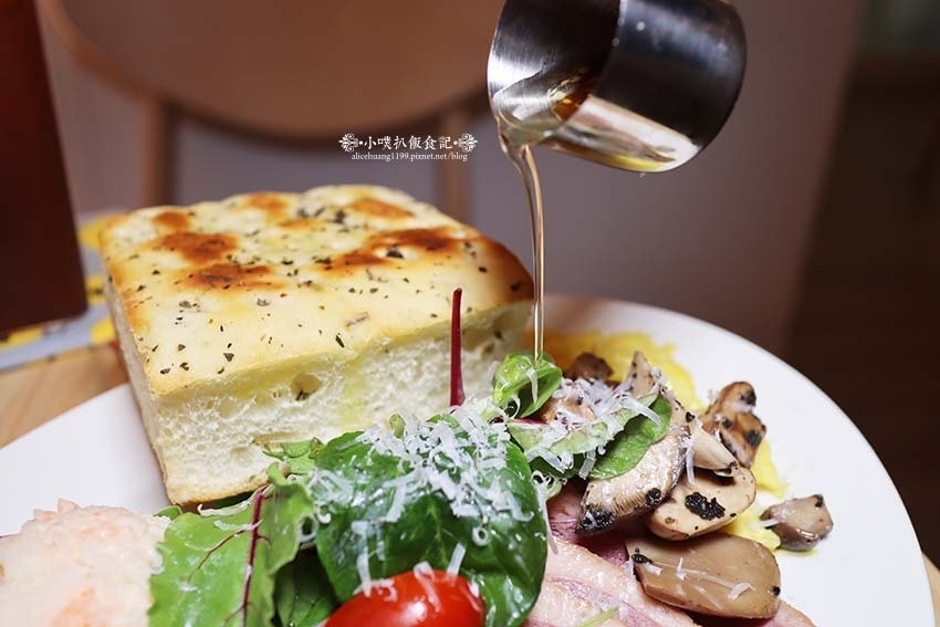 IMG_9403.jpg IMG_9403.jpg