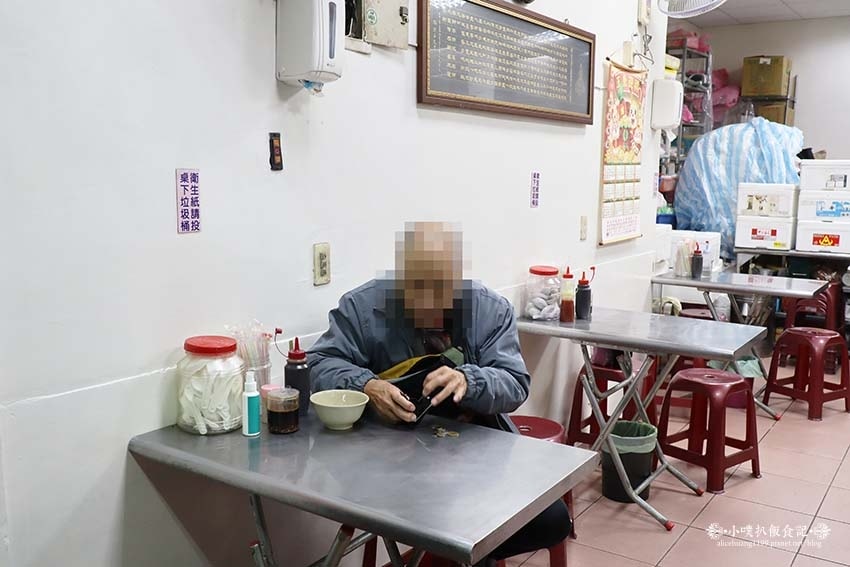 IMG_9842.jpg IMG_9842.jpg