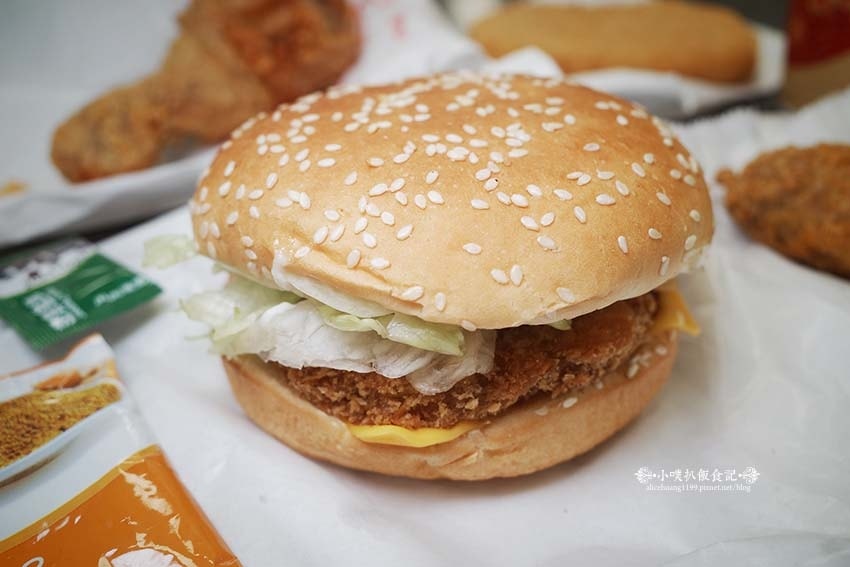 R0000555.jpg R0000555.jpg