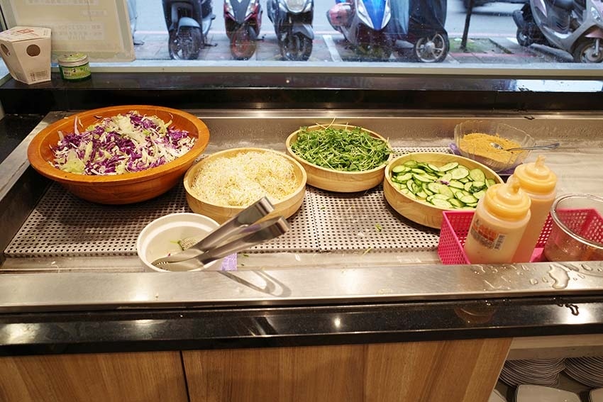 R0000298.jpg R0000298.jpg