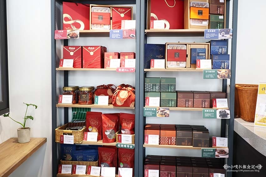 IMG_1353.jpg IMG_1353.jpg