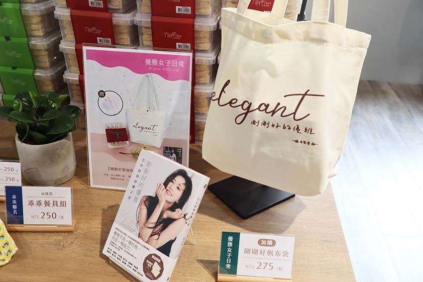 IMG_1405.jpg IMG_1405.jpg