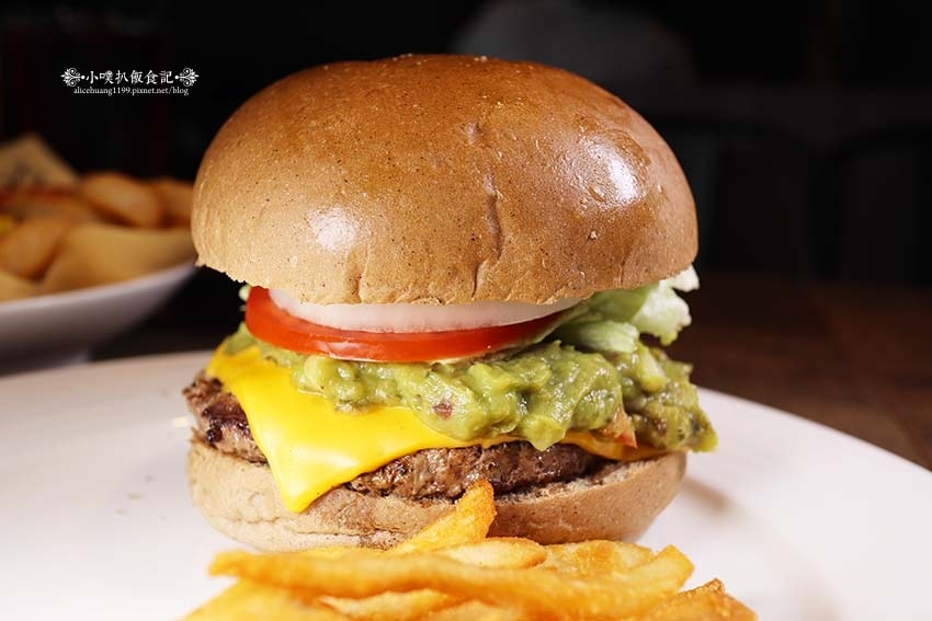 IMG_2182.jpg IMG_2182.jpg