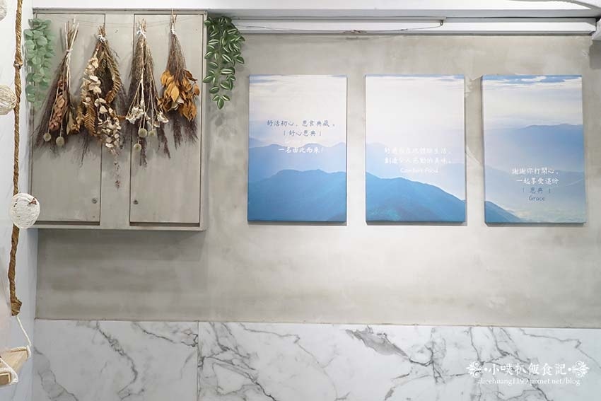 IMG_2216.jpg IMG_2216.jpg