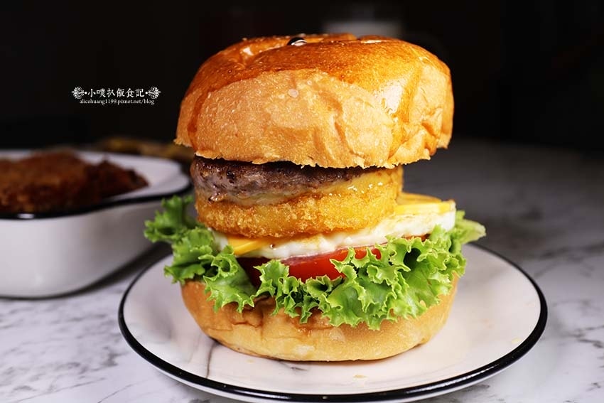 【新莊早午餐】『伴心早餐』近新莊站、新莊體育館/平價、CP值 【新莊早午餐】『伴心早餐』近新莊站、新莊體育館/平價、CP值