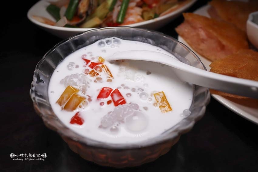 IMG_2674.jpg IMG_2674.jpg