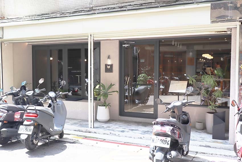 IMG_3476.jpg IMG_3476.jpg