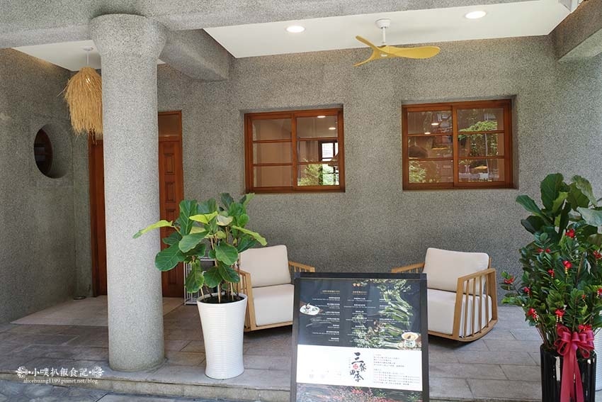 R0002384.jpg R0002384.jpg