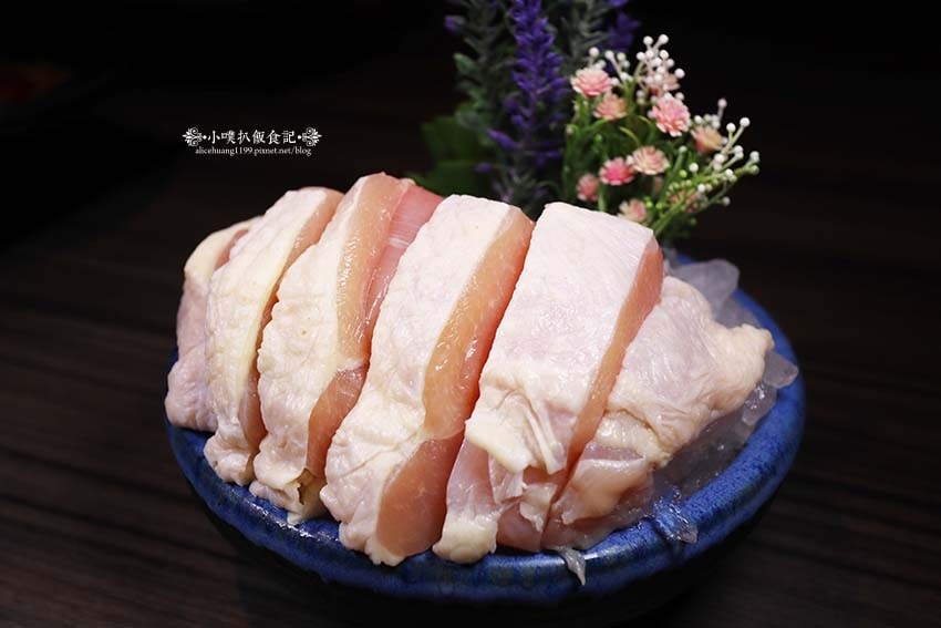 【新莊火鍋推薦】『狂一鍋 新莊復興店』近新莊站/一位難求的台 【新莊火鍋推薦】『狂一鍋 新莊復興店』近新莊站/一位難求的台