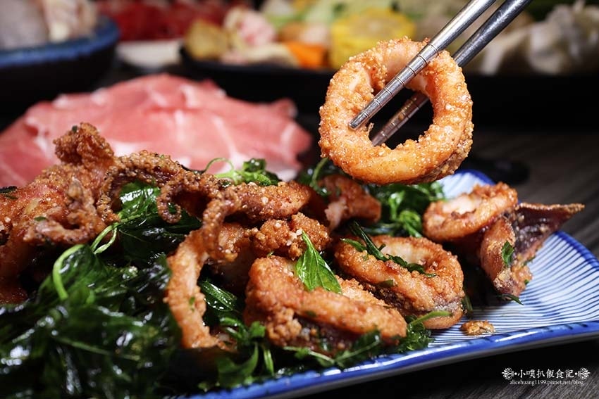 【新莊火鍋推薦】『狂一鍋 新莊復興店』近新莊站/一位難求的台 【新莊火鍋推薦】『狂一鍋 新莊復興店』近新莊站/一位難求的台