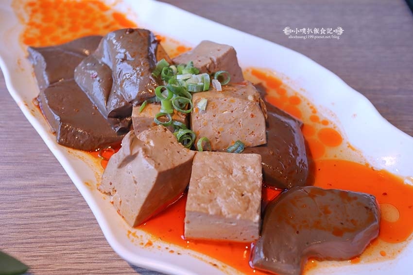 【淡水火鍋推薦】『肉多多火鍋淡水中正店』近淡水站/網路溫度計 【淡水火鍋推薦】『肉多多火鍋淡水中正店』近淡水站/網路溫度計