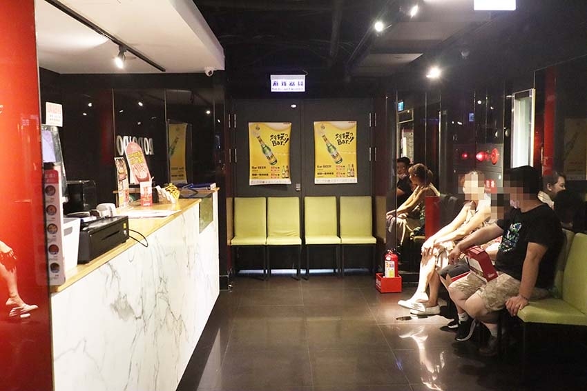 【淡水火鍋推薦】『肉多多火鍋淡水中正店』近淡水站/網路溫度計 【淡水火鍋推薦】『肉多多火鍋淡水中正店』近淡水站/網路溫度計