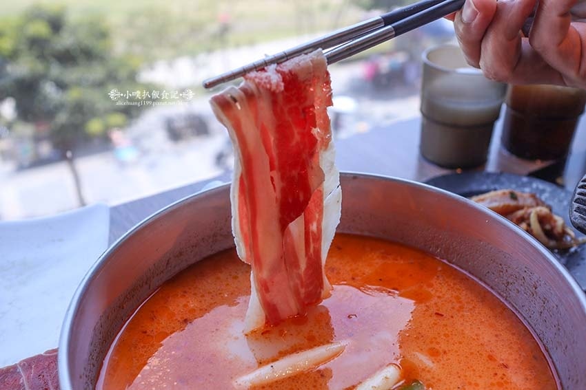 【淡水火鍋推薦】『肉多多火鍋淡水中正店』近淡水站/網路溫度計 【淡水火鍋推薦】『肉多多火鍋淡水中正店』近淡水站/網路溫度計