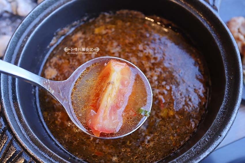 【淡水火鍋推薦】『肉多多火鍋淡水中正店』近淡水站/網路溫度計 【淡水火鍋推薦】『肉多多火鍋淡水中正店』近淡水站/網路溫度計