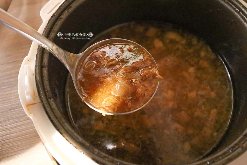 【淡水火鍋推薦】『肉多多火鍋淡水中正店』近淡水站/網路溫度計 【淡水火鍋推薦】『肉多多火鍋淡水中正店』近淡水站/網路溫度計