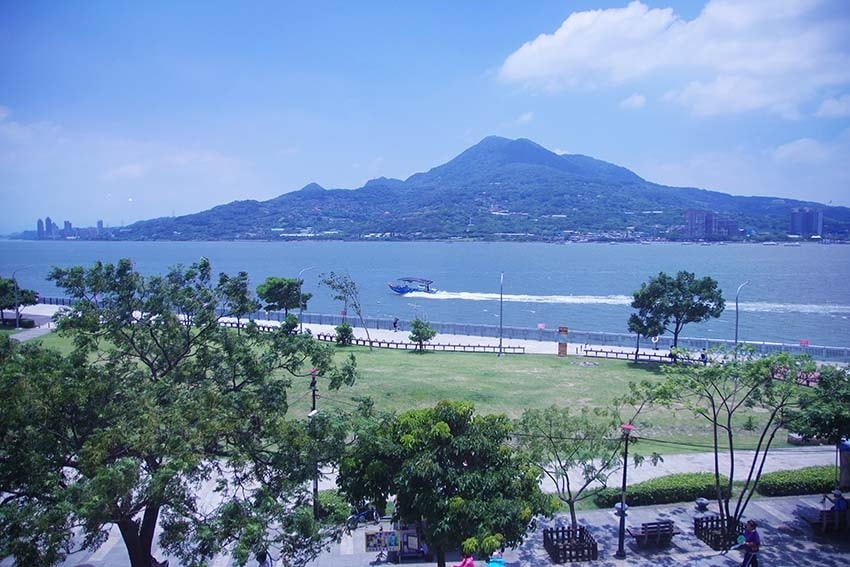 【淡水火鍋推薦】『肉多多火鍋淡水中正店』近淡水站/網路溫度計 【淡水火鍋推薦】『肉多多火鍋淡水中正店』近淡水站/網路溫度計