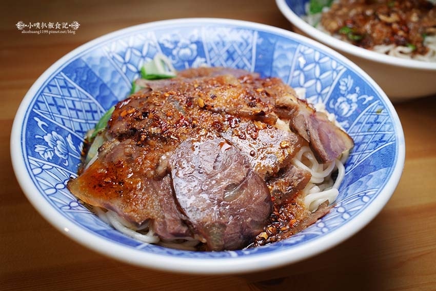 R0002591.jpg R0002591.jpg