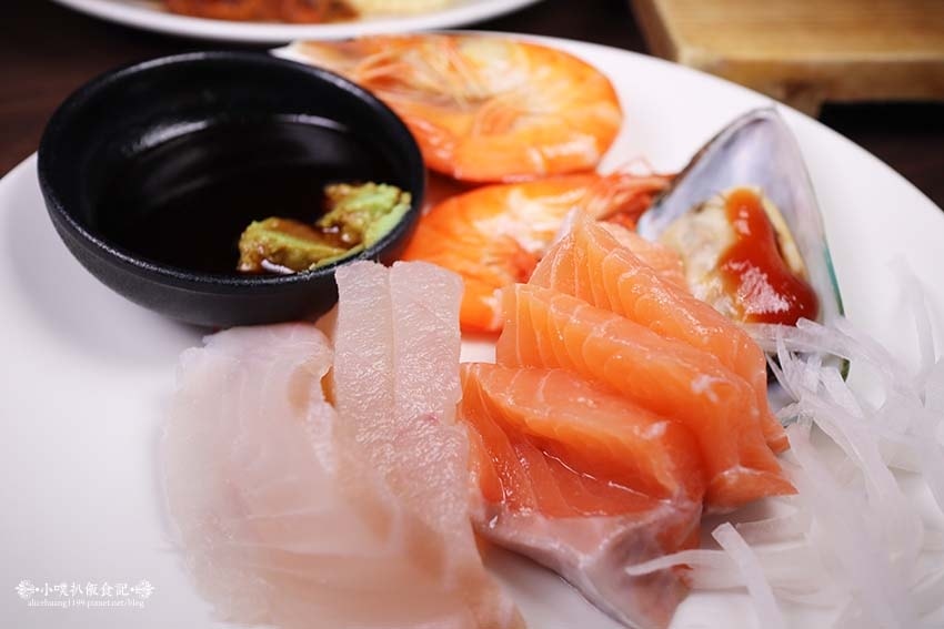 【大直美食】『大直典華 豐FOOD海陸百匯』近劍南路站/下午 【大直美食】『大直典華 豐FOOD海陸百匯』近劍南路站/下午