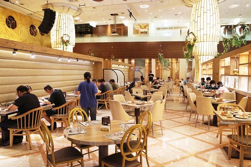 【大直美食】『大直典華 豐FOOD海陸百匯』近劍南路站/下午 【大直美食】『大直典華 豐FOOD海陸百匯』近劍南路站/下午