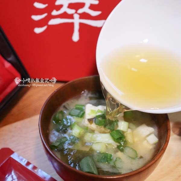 【魚精推薦】『日芳珍饌 淬魚精』宅配美食/純天然、低熱量、零 【魚精推薦】『日芳珍饌 淬魚精』宅配美食/純天然、低熱量、零