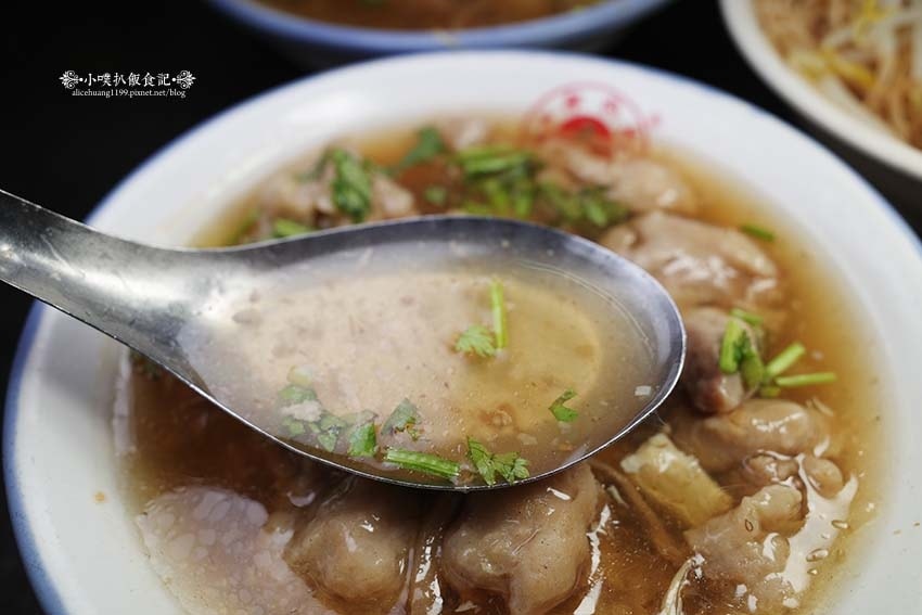 【中和美食】『大胖肉焿 光華總店』中永和在地小吃/超人氣排隊 【中和美食】『大胖肉焿 光華總店』中永和在地小吃/超人氣排隊