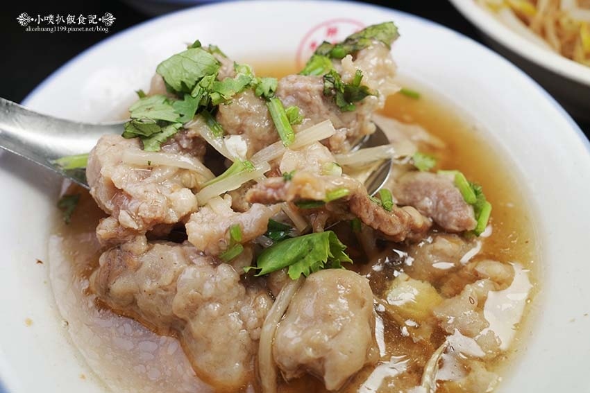 【中和美食】『大胖肉焿 光華總店』中永和在地小吃/超人氣排隊 【中和美食】『大胖肉焿 光華總店』中永和在地小吃/超人氣排隊