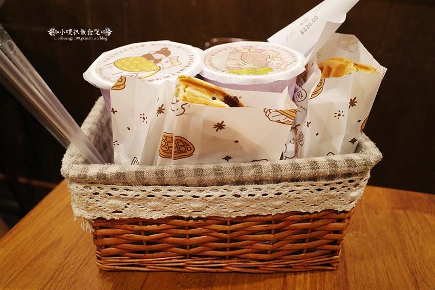 【中和美食】『小木屋鬆餅 中和南山店』平價、高CP值點心/銅 【中和美食】『小木屋鬆餅 中和南山店』平價、高CP值點心/銅