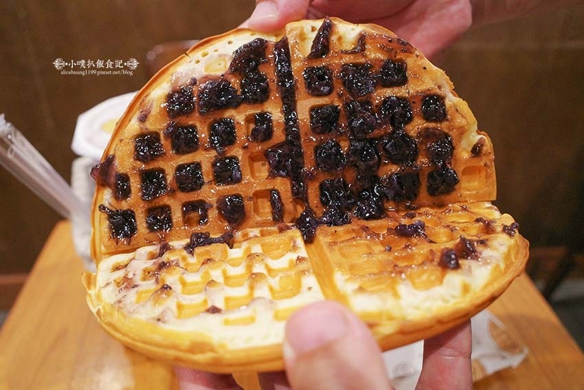 【中和美食】『小木屋鬆餅 中和南山店』平價、高CP值點心/銅 【中和美食】『小木屋鬆餅 中和南山店』平價、高CP值點心/銅