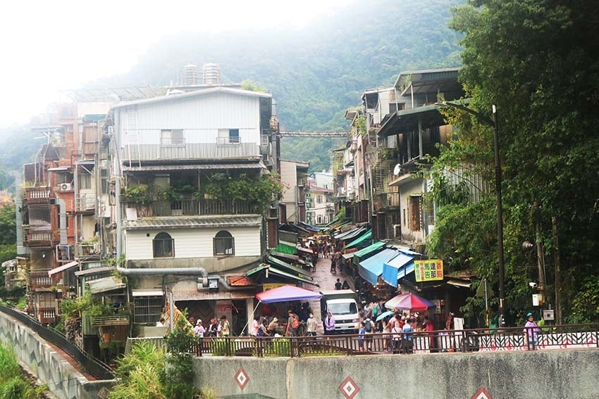 【2023烏來景點一日遊】烏來景點推薦/烏來老街美食/搭乘烏