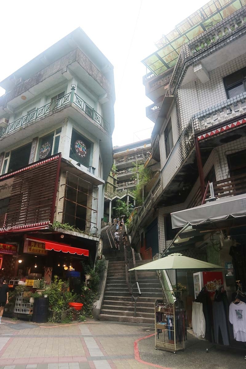 【2023烏來景點一日遊】烏來景點推薦/烏來老街美食/搭乘烏