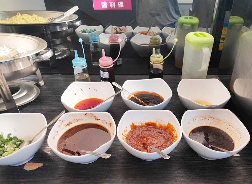 【永和美食】『8鍋永貞店』近永安市場站/平價、CP值超高/超 【永和美食】『8鍋永貞店』近永安市場站/平價、CP值超高/超