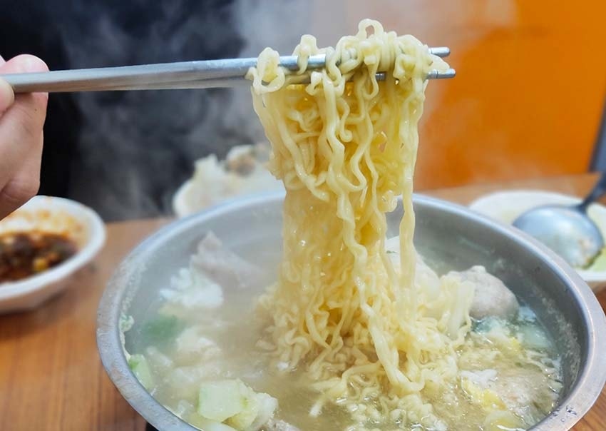 【永和美食】『8鍋永貞店』近永安市場站/平價、CP值超高/超 【永和美食】『8鍋永貞店』近永安市場站/平價、CP值超高/超