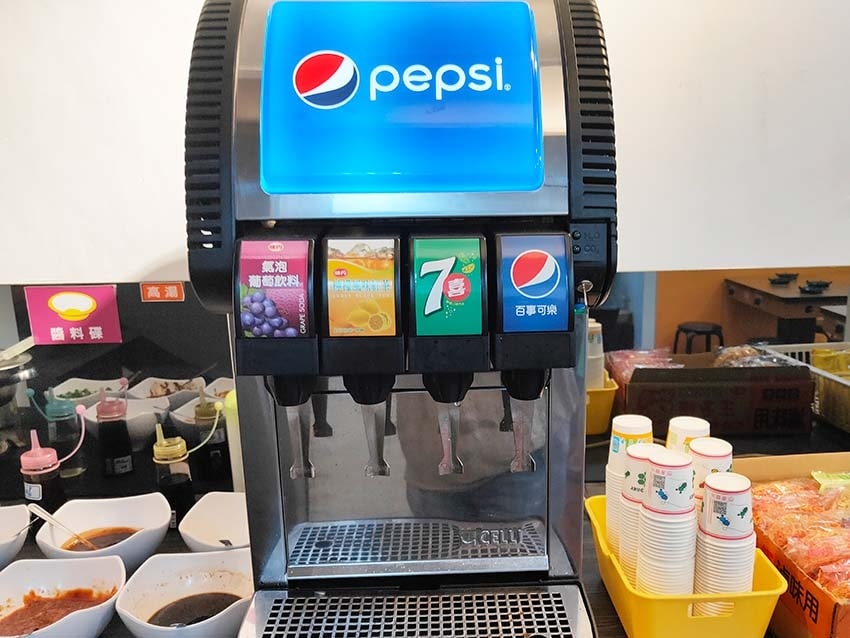 【永和美食】『8鍋永貞店』近永安市場站/平價、CP值超高/超 【永和美食】『8鍋永貞店』近永安市場站/平價、CP值超高/超