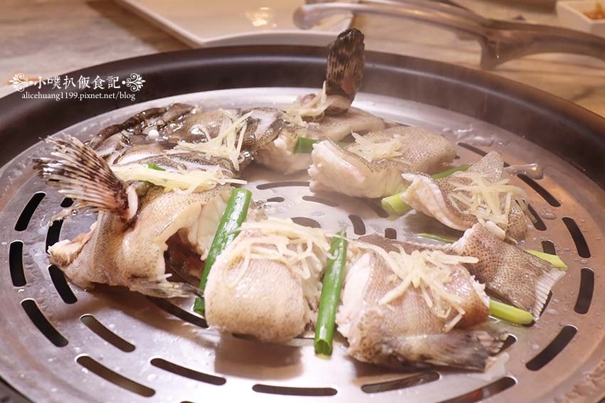 【新莊美食餐廳】『濤濤海鮮蒸氣鍋』近新莊副都心站/新鮮海陸大 【新莊美食餐廳】『濤濤海鮮蒸氣鍋』近新莊副都心站/新鮮海陸大