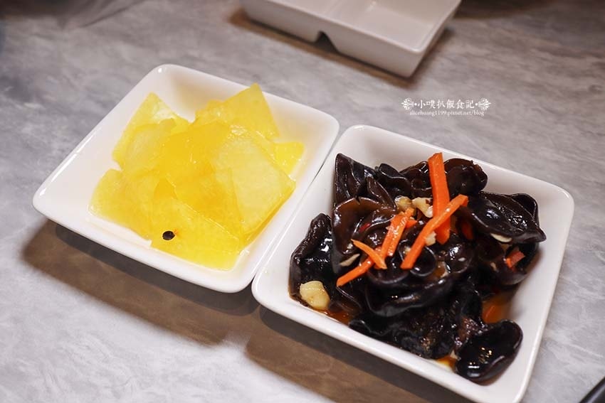 【新莊美食餐廳】『濤濤海鮮蒸氣鍋』近新莊副都心站/新鮮海陸大 【新莊美食餐廳】『濤濤海鮮蒸氣鍋』近新莊副都心站/新鮮海陸大